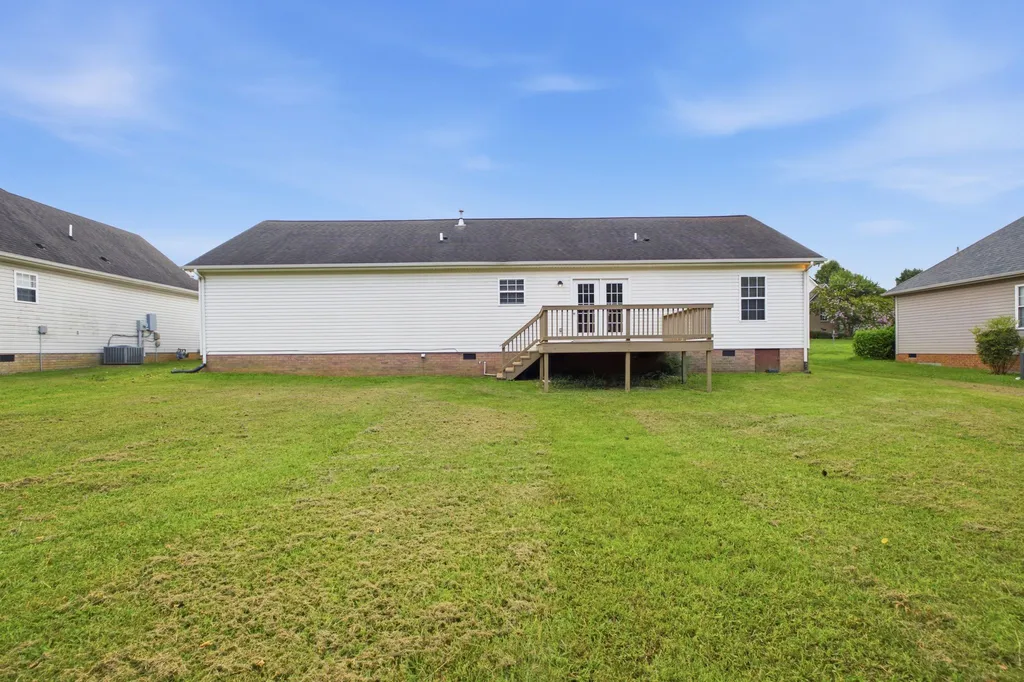 106 Cambridge Drive Gallatin TN 37066