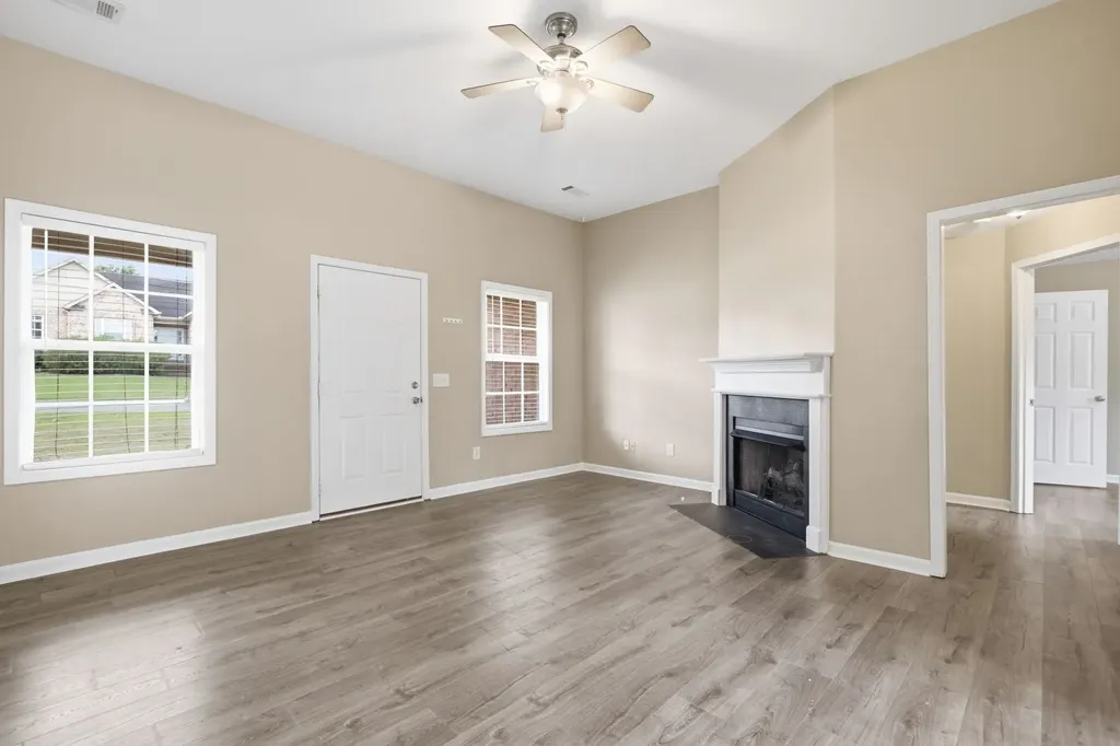 106 Cambridge Drive Gallatin TN 37066