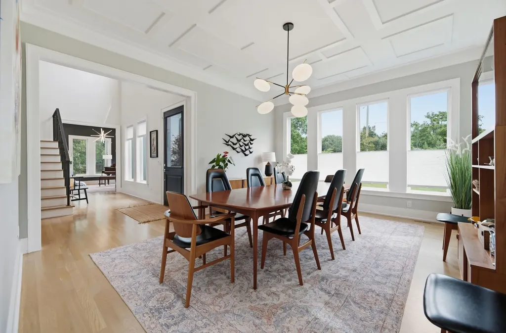 848 W Hillwood Drive Nashville TN 37205