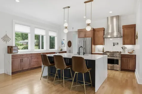 848 W Hillwood Drive Nashville TN 37205