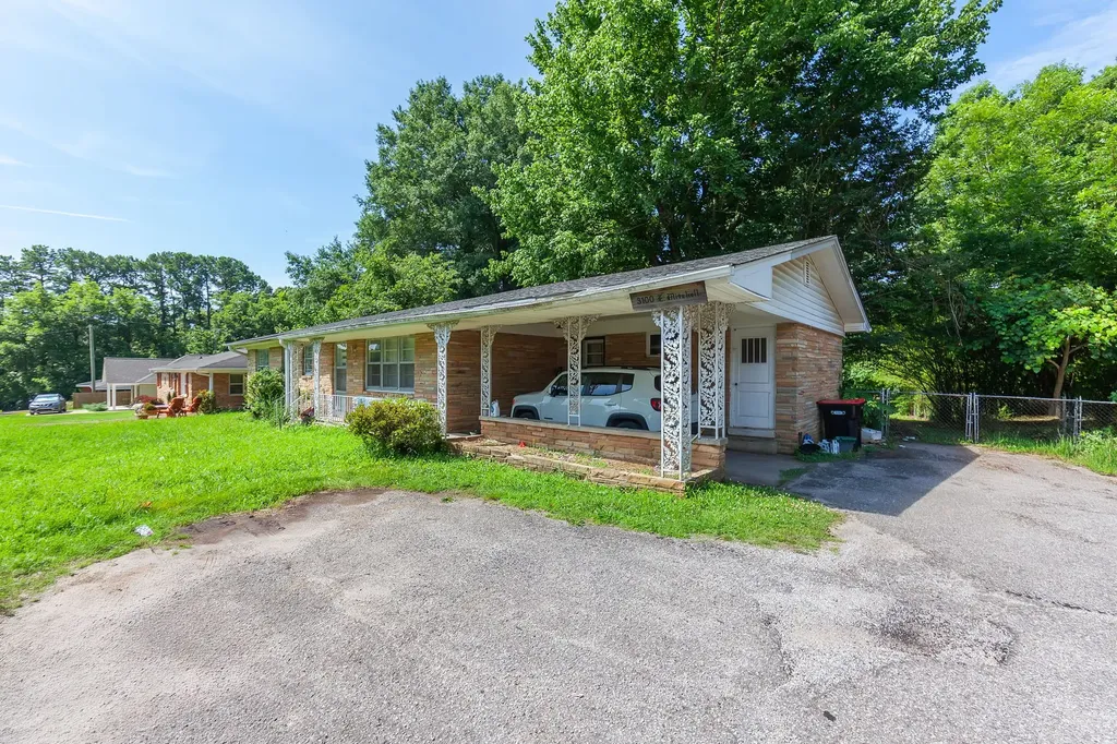 3100 Mitchell St, E Humboldt TN 38343