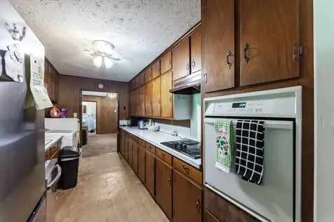 3100 Mitchell St, E Humboldt TN 38343