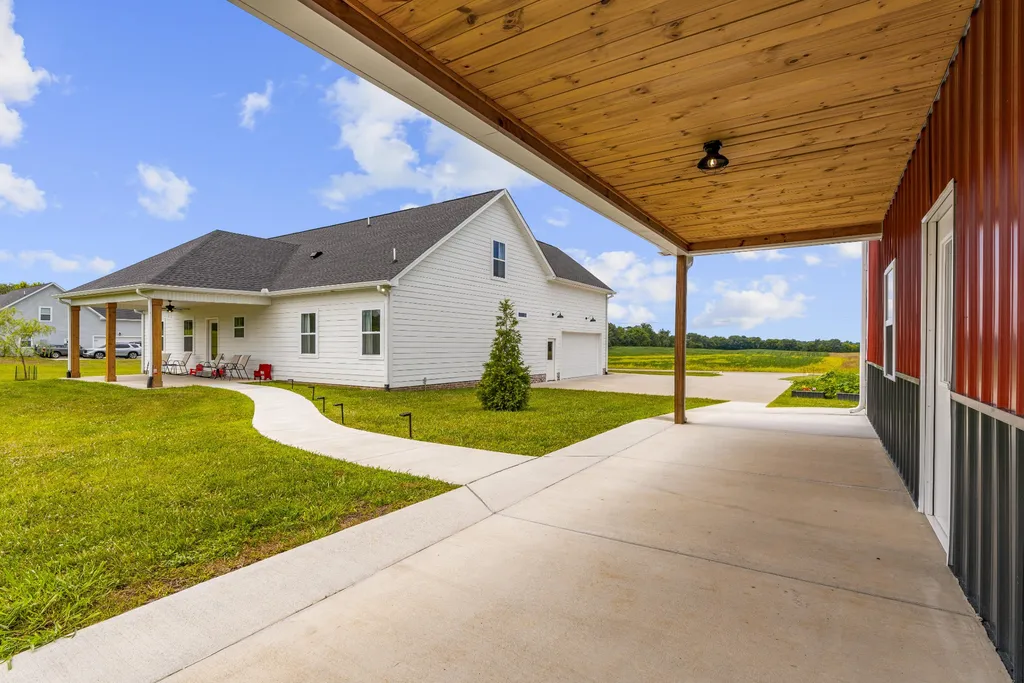 5675 Minnis Road Springfield TN 37172