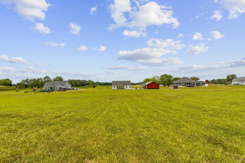 5675 Minnis Road Springfield TN 37172