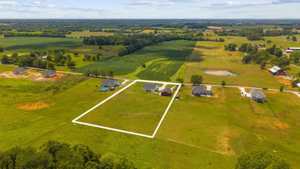 5675 Minnis Road Springfield TN 37172