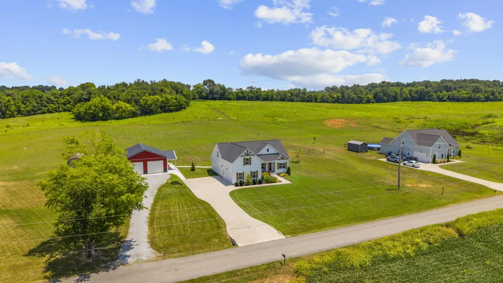 5675 Minnis Road Springfield TN 37172
