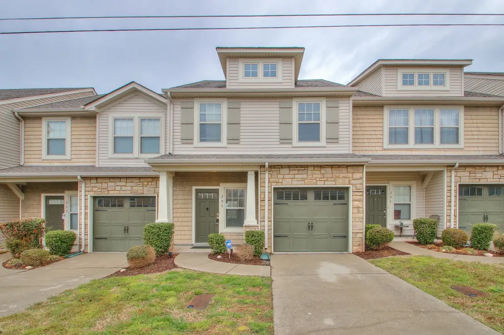 735 Tulip Grove Road Hermitage TN 37076