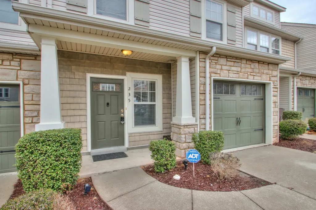735 Tulip Grove Road Hermitage TN 37076