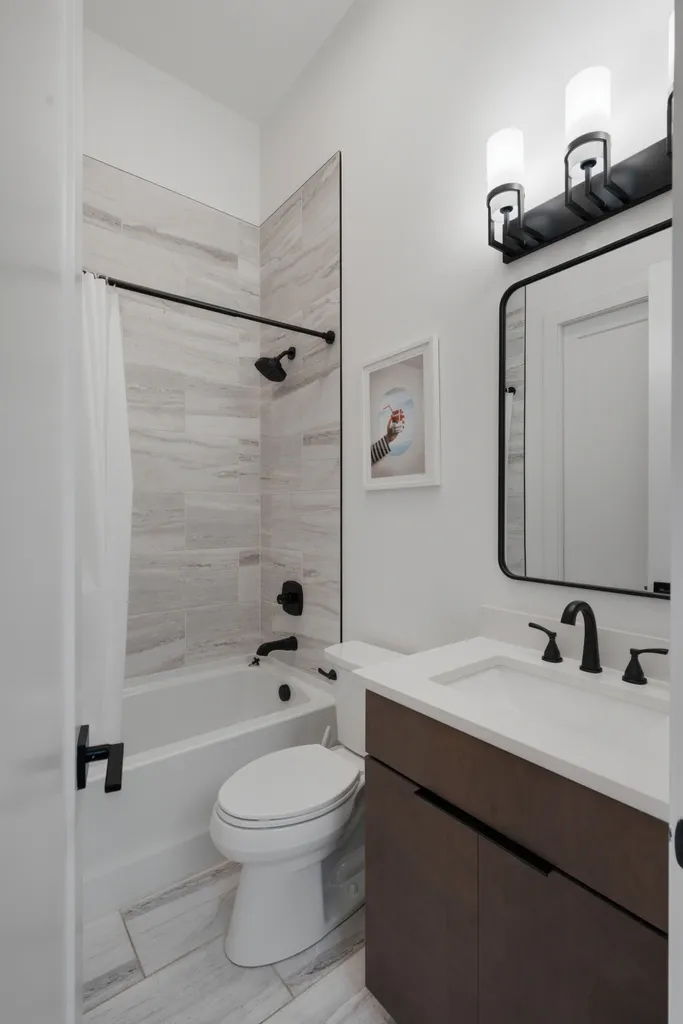 607B Moore Avenue Nashville TN 37203