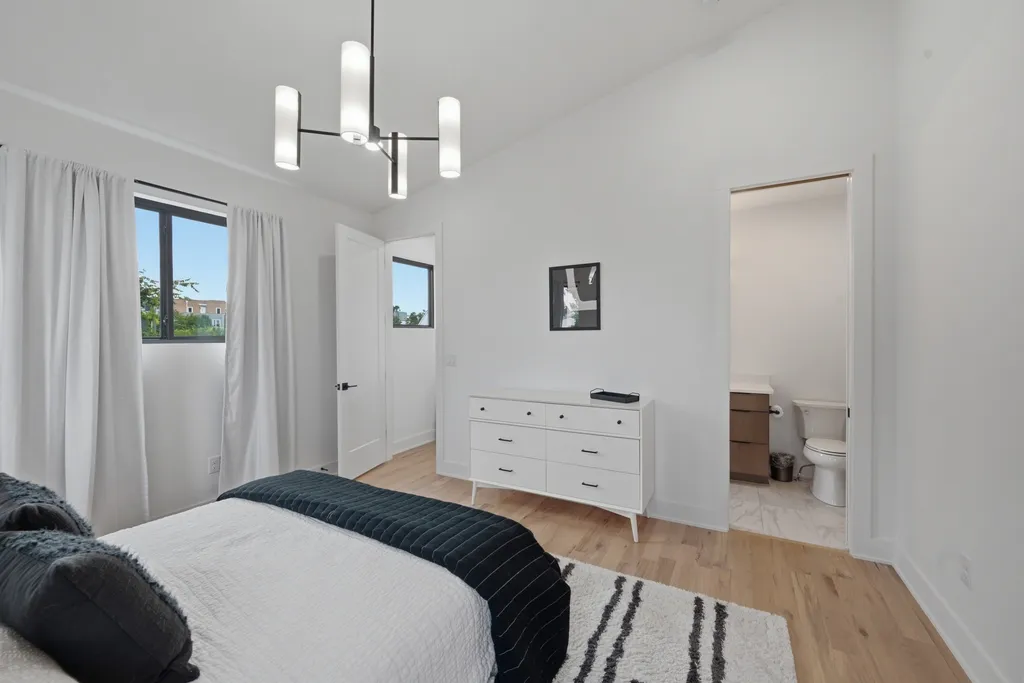 607B Moore Avenue Nashville TN 37203