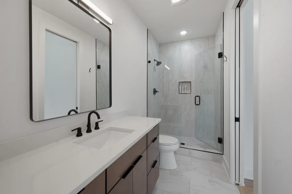 607B Moore Avenue Nashville TN 37203