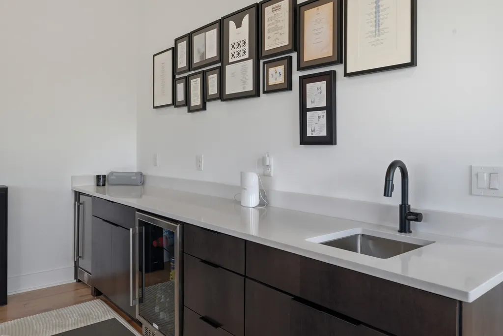 607B Moore Avenue Nashville TN 37203