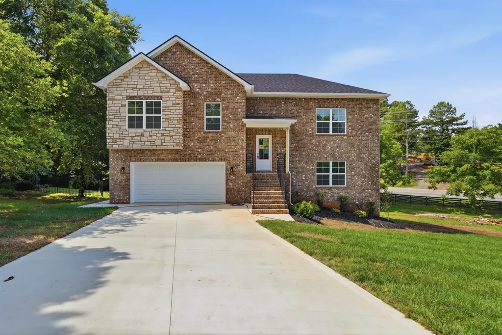 1205 Buckingham Place Cookeville TN 38501