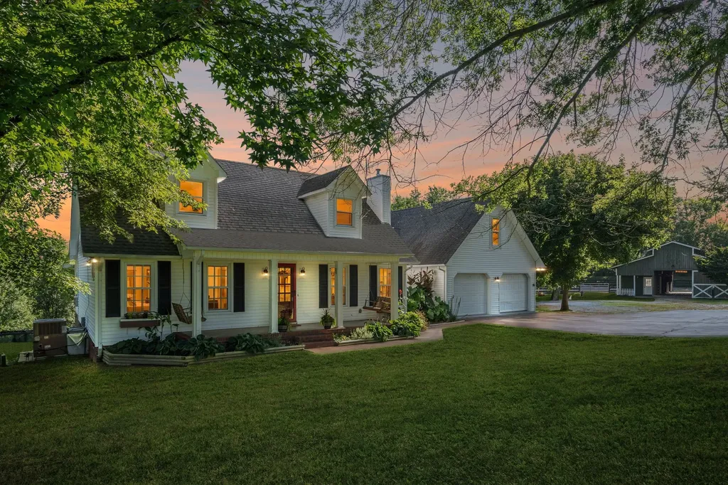 3188 Hampshire Pike Mount Pleasant TN 38474