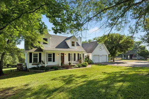 3188 Hampshire Pike Mount Pleasant TN 38474
