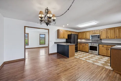 3188 Hampshire Pike Mount Pleasant TN 38474