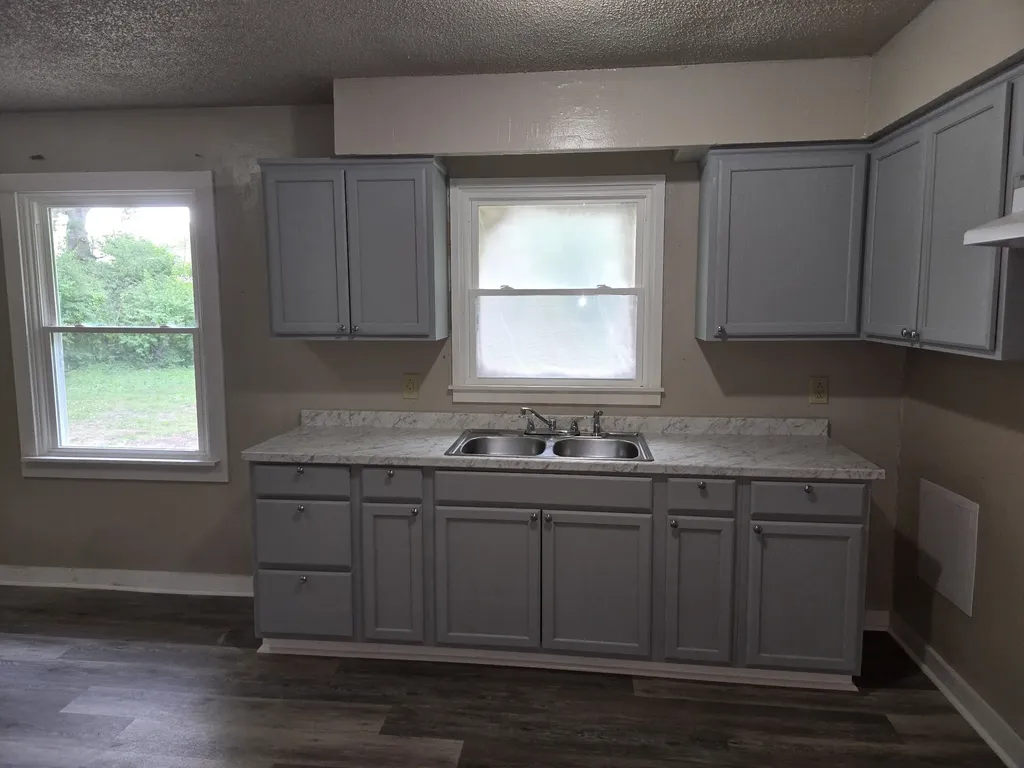 4166 Ames Drive Nashville TN 37218