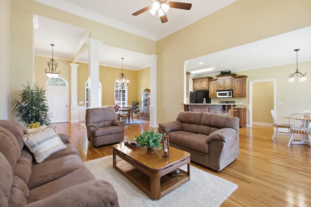 103 Lexington Drive Lebanon TN 37087