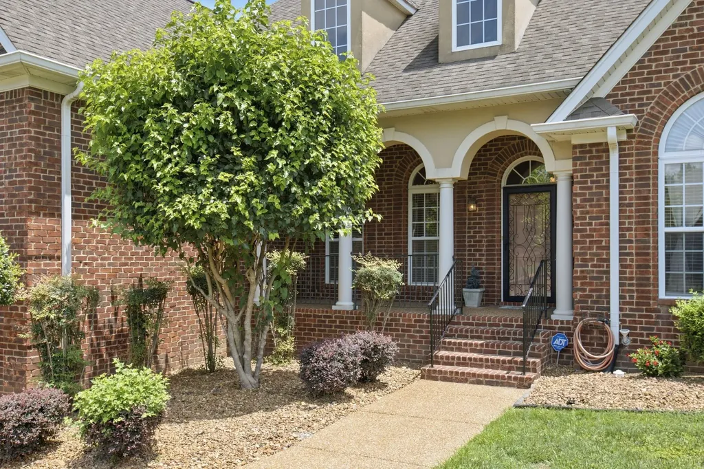 103 Lexington Drive Lebanon TN 37087