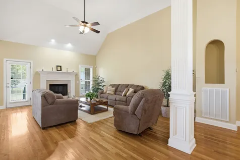 103 Lexington Drive Lebanon TN 37087