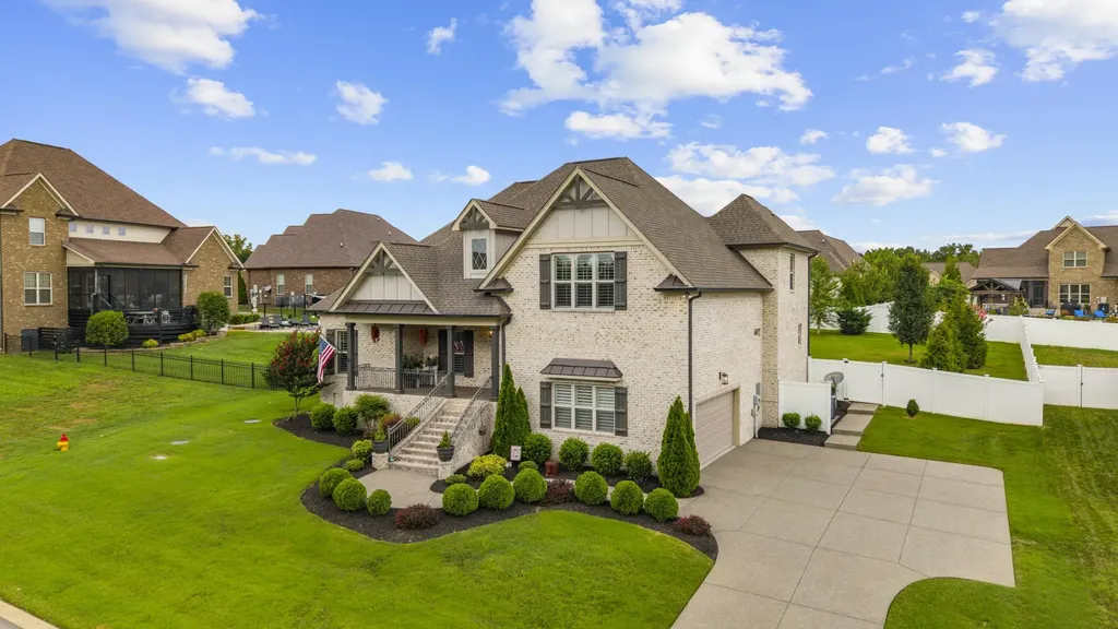 201 Ivie Lane Lebanon TN 37087