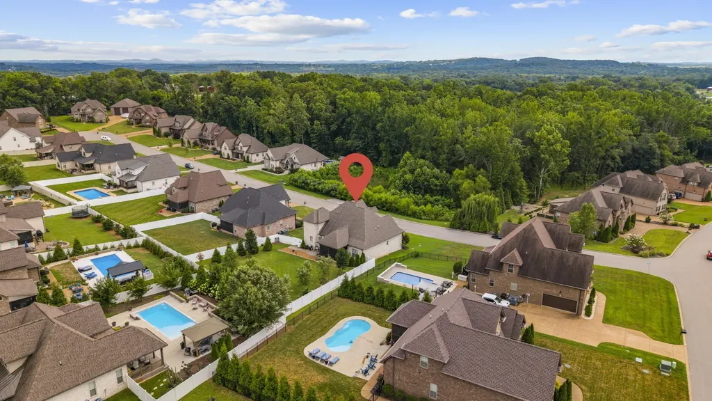 201 Ivie Lane Lebanon TN 37087
