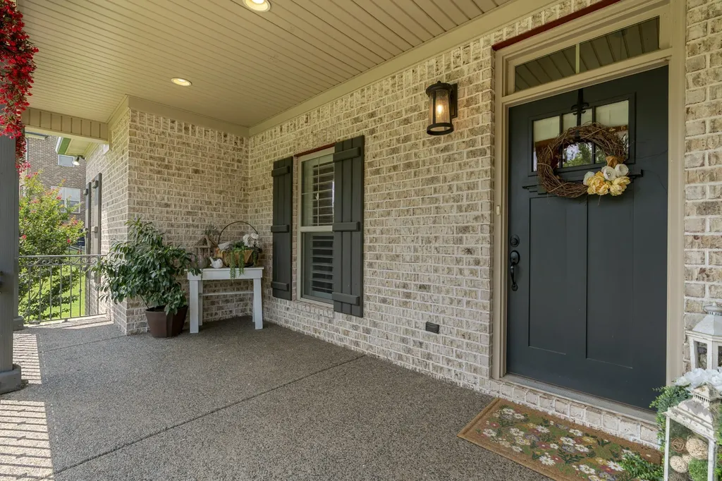 201 Ivie Lane Lebanon TN 37087