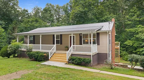 1330 Promise Land Road Charlotte TN 37036