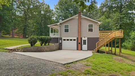1330 Promise Land Road Charlotte TN 37036