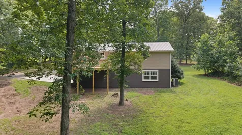 1330 Promise Land Road Charlotte TN 37036