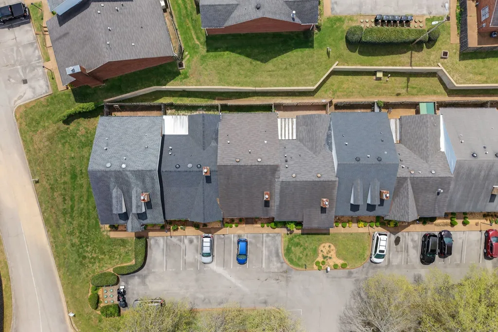 2041 Union Place Columbia TN 38401