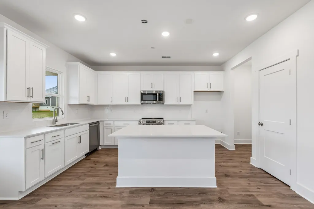 3201 Gravity Drive Columbia TN 38401