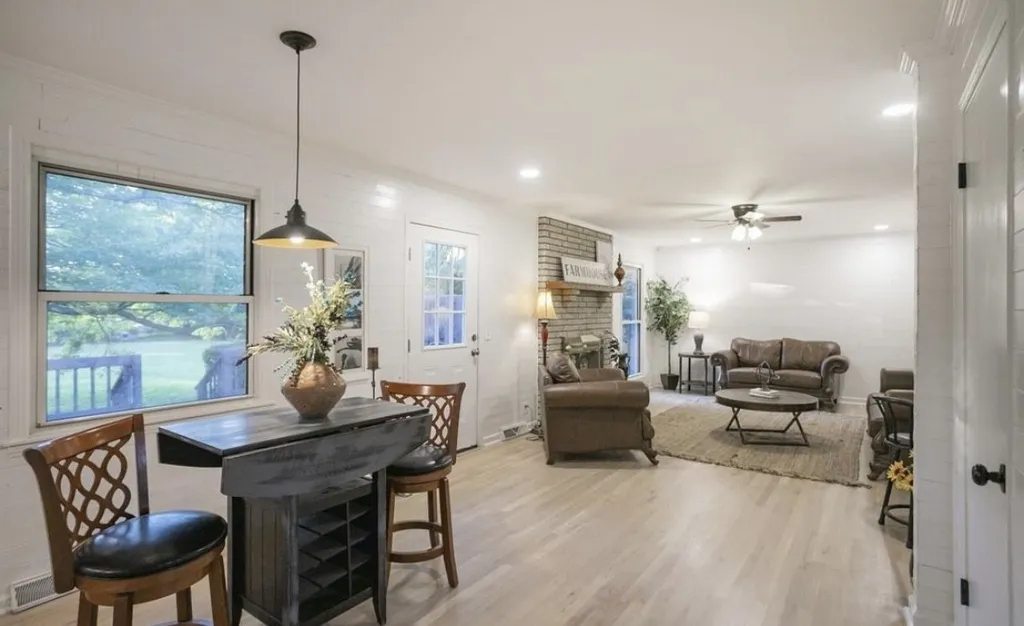 402 Mason Lane Goodlettsville TN 37072