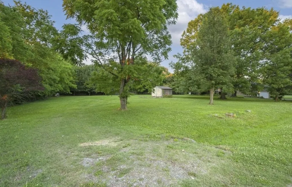 402 Mason Lane Goodlettsville TN 37072