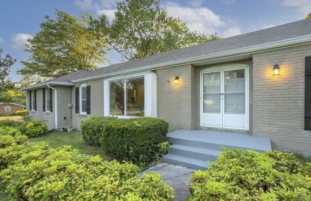 402 Mason Lane Goodlettsville TN 37072