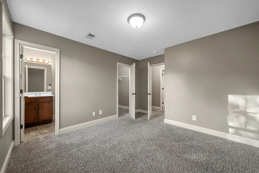 1772 Springwater Drive Clarksville TN 37042