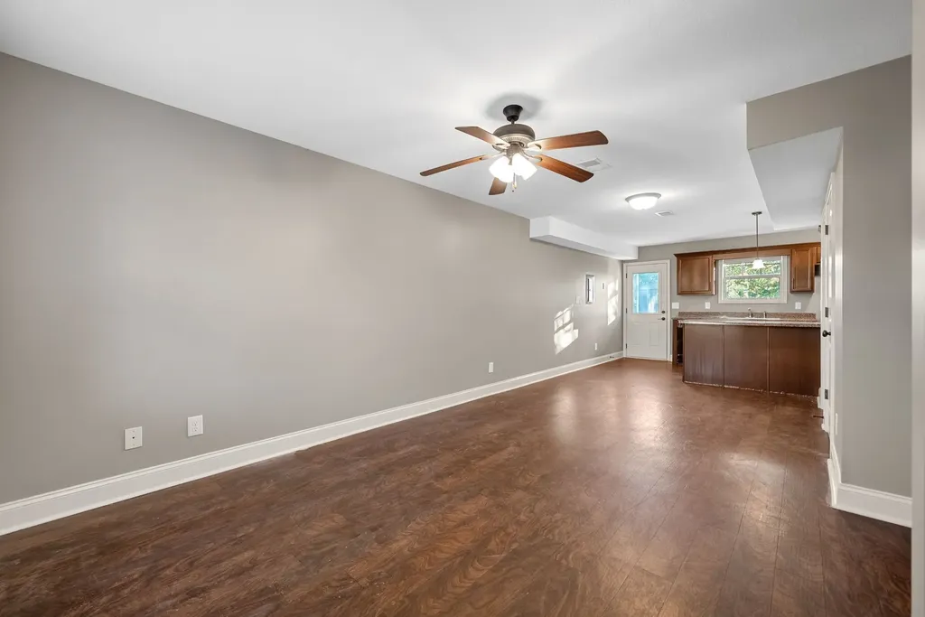 1772 Springwater Drive Clarksville TN 37042