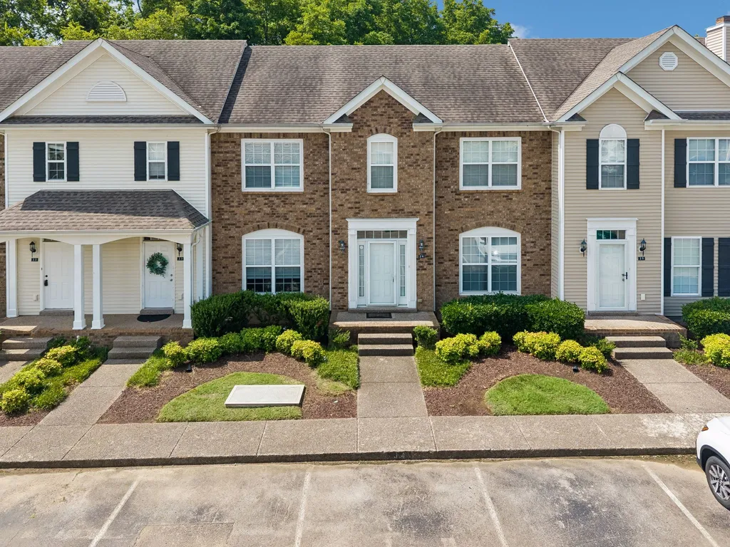 2271 Dewey Drive Spring Hill TN 37174