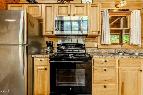 569 Forest Springs Drive Gatlinburg TN 37738