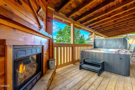 569 Forest Springs Drive Gatlinburg TN 37738
