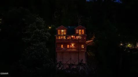 569 Forest Springs Drive Gatlinburg TN 37738