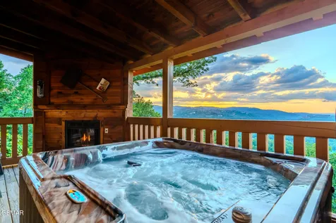 569 Forest Springs Drive Gatlinburg TN 37738
