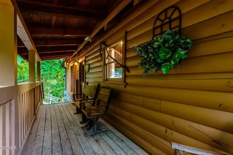 569 Forest Springs Drive Gatlinburg TN 37738