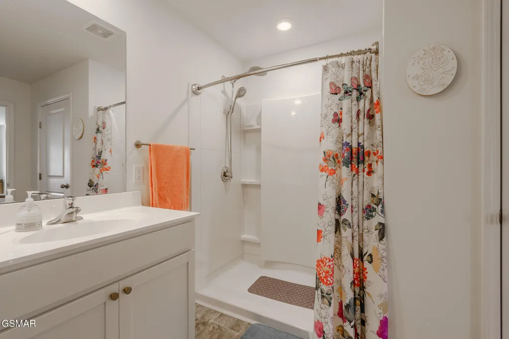 4034 Wesoga Drive Dandridge TN 37725