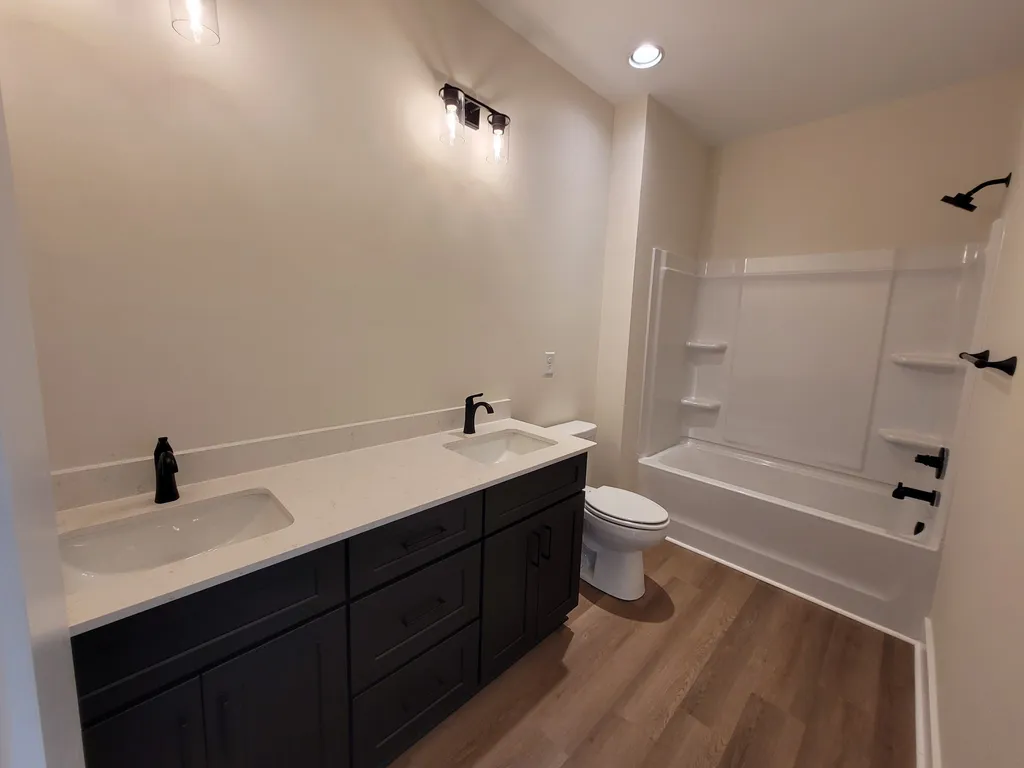 201 Sandalwood Way Dickson TN 37055