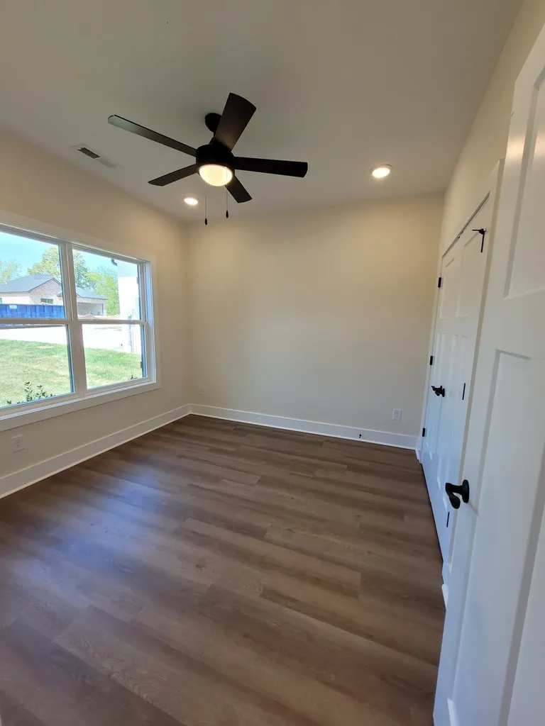 201 Sandalwood Way Dickson TN 37055