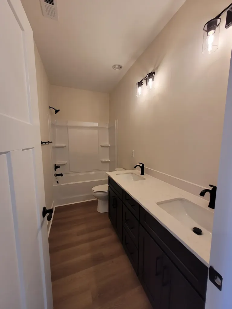 201 Sandalwood Way Dickson TN 37055