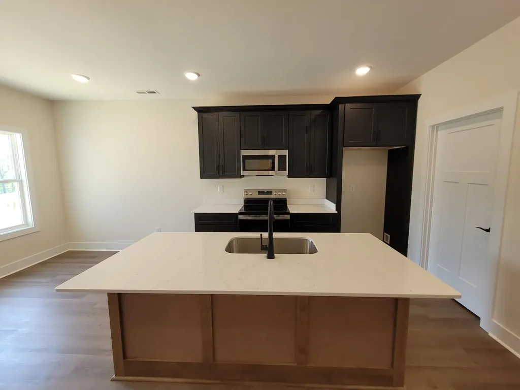 201 Sandalwood Way Dickson TN 37055