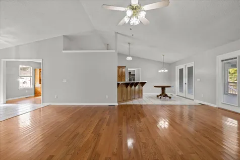 1221 Panorama Drive Chattanooga TN 37421