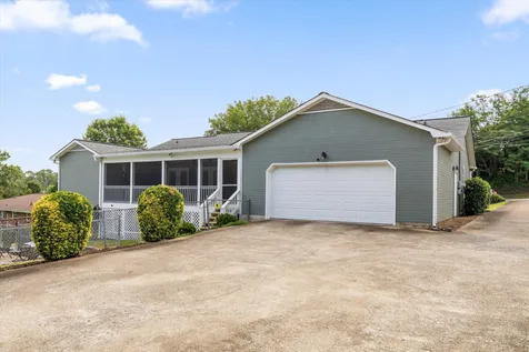 1221 Panorama Drive Chattanooga TN 37421